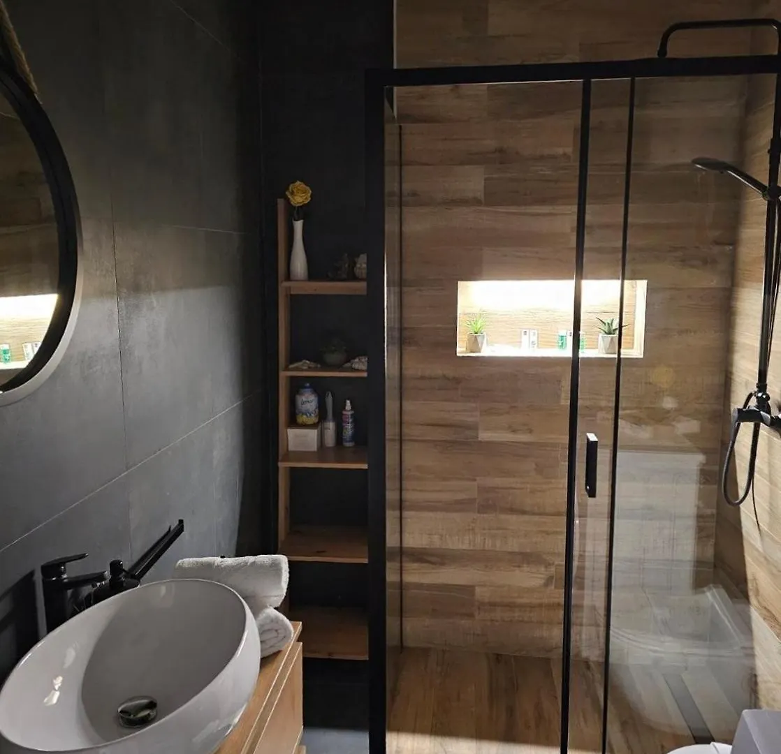 Apartments With Wifi Rijeka - 23138 Kroatien